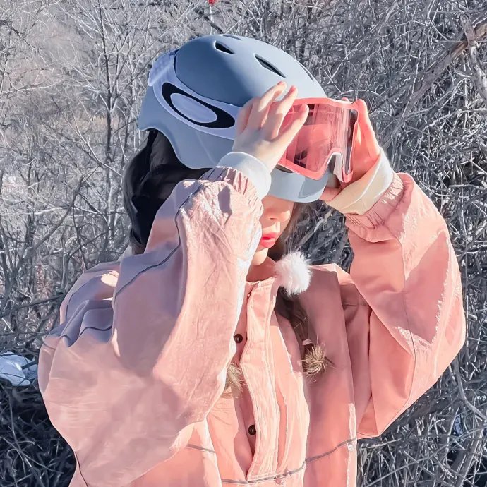 归国后，双生女主她不装了